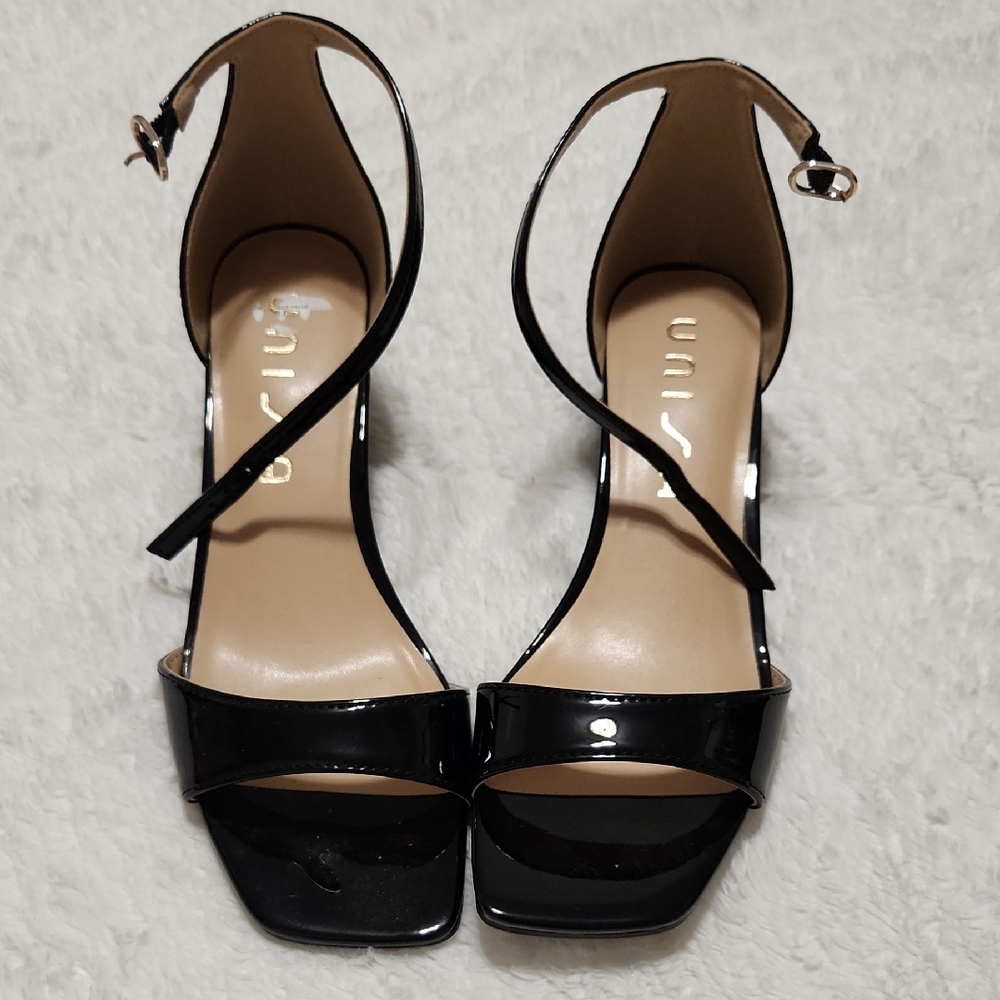 Unisa Black Patent Wedges